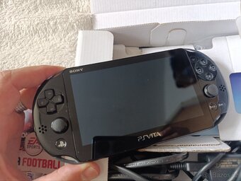 Sony PS PlayStation Vita Boxed + Hra - 4
