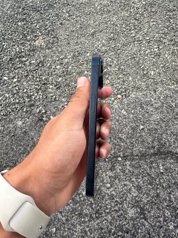 iPhone 14 - 4