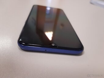 Samsung Galaxy A40 modrý 64GB - 4