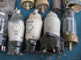 Staré lampy elektronky komplet - 4