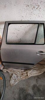 Zadní dveře Octavia 2 střibrná - 4