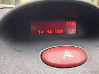 Peugeot 206 1,4 hdi - 4