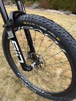 Specialized EPIC 8_Sram X01 AXS - 4