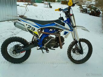 X moto 125ccm - 4