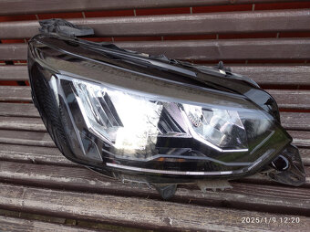Peugeot 208 2019 - 4
