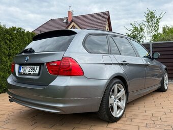 BMW 320i AUTOMAT - NAVI XENON / 04/2012 - 160.801km / KRÁSNÝ - 4