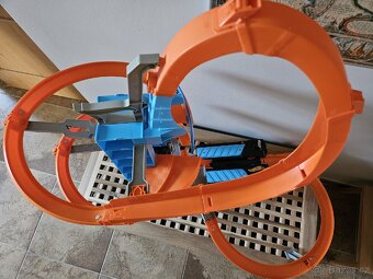 Prodám Hot Wheels dráhu Sky crash tower track - 4