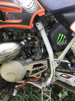 Prodám dětské moto KTM 50 sx - 4