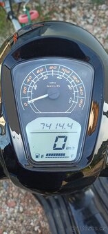 Motorro insetto 125 i EFI - 4
