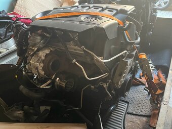 Motor 1.6Tdi 81kw CRKB...... PTW - 4