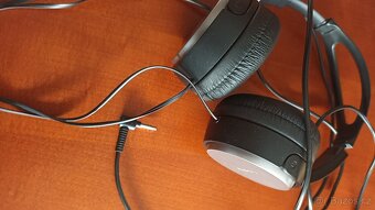 Sluchátka Sony MDR-XD - 4