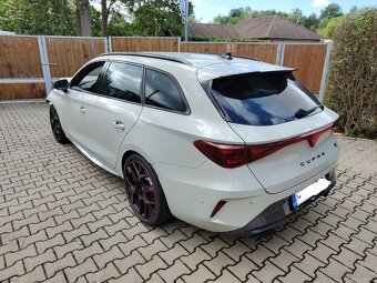 Cupra Leon VZ EXTREME 4Drive 2.0Tsi 333k - 4