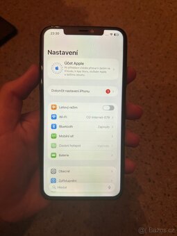 iPhone 11 Pro Max 64gb - 4