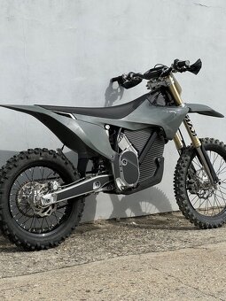 Stark Varg MX 80hp Aplha - 4