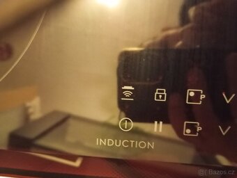 Indukční varná deska Electrolux LIR60433 - 4