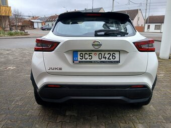 Nissan Juke 1.0 DIG-T, 84kW, 1.majitel - 4