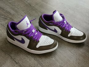 NIKE Jordan 1 Low Purple Mocha - 4