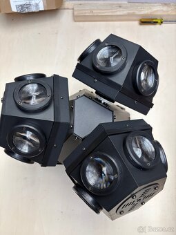 18x10W RGB LED disko světla s pohyblivou hlavou - 4