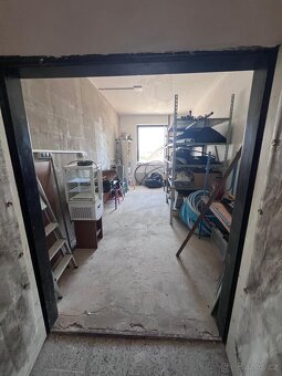 Pronájem skladu 15 m² Klecany u Prahy - 4
