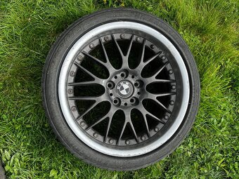Kola z BMW E39 – 5×120, střed 74,1 mm - 4