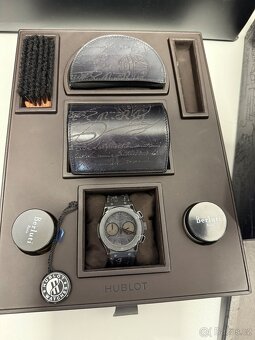 HUBLOT Limited Edition 250/49 - 4