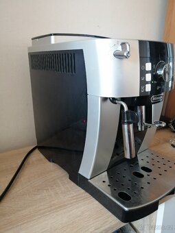 Automaticky kavovar DeLonghi - 4