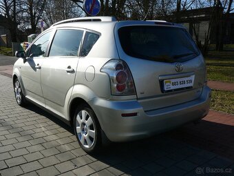 Toyota Corolla Verso 22D-4D 100kW - 4