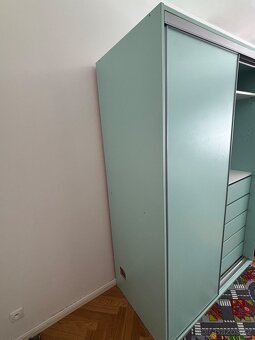 Šatní skříň - 4