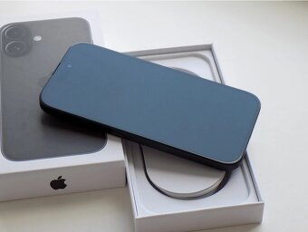 Apple iPhone 16 128GB Black, ZARUKA, Baterie 100% - 4