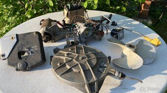 Lodní motor / Evinrude 25 - 4