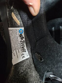 Lyžařské dětské helmy - 4