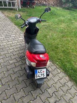 Skůtr 50ccm Rhon - 4