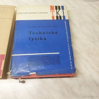 Knihy -matematika. - 4