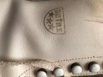 Dívčí bílé krasobrusle vel. 23 - 4