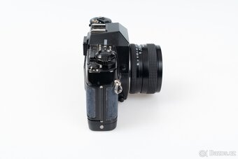 Contax 137 MA Quartz + Zeiss Planar 50/1.7 - 4