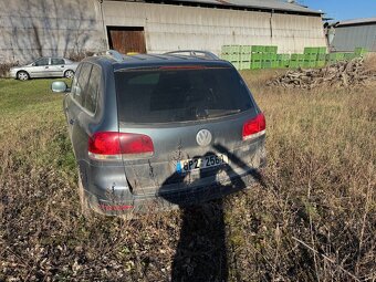 Prodám Volkswagen Touareg 5 L V 10 - 4