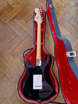 Kytara Squier Fender Stratocaster - 4
