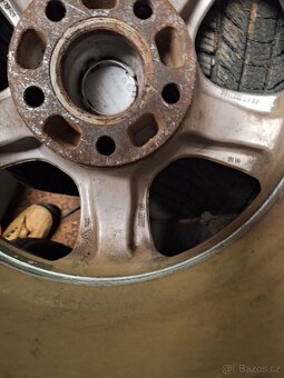 Kola 5x114,3 + pneu 215/70 R15 - 4