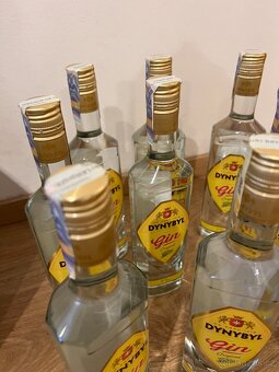 GIN DYNYBYL - přebytky ze svatby - 4