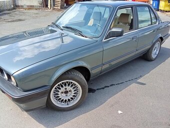 BMW E-30 - 4