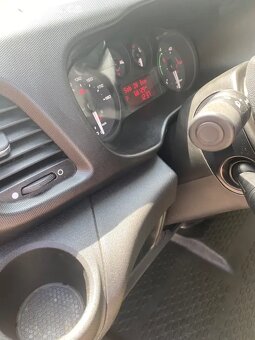 Iveco Daily 3,0l 68000km maxi ČR s DPH - 4