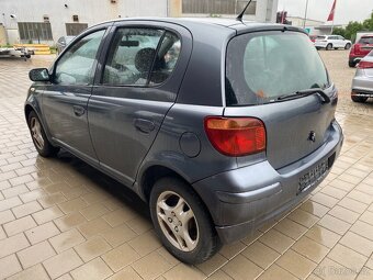 Toyota Yaris 1.0i VVTi 48kW klimatizace - 4