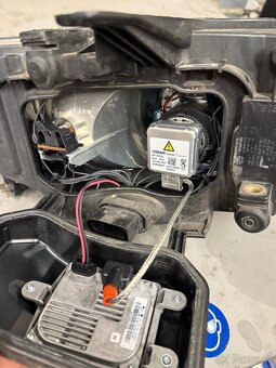 Xenonové světla Ford Mondeo MK IV - 4