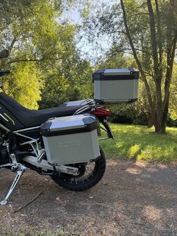 Originální kufry Aprilia Tuareg 660 vč. držáků - 4