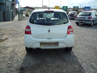 RENAULT TWINGO 1.2 BA  43 KW  //  STK:9/2026 - 4