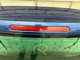 Páté dveře Škoda Yeti - 4