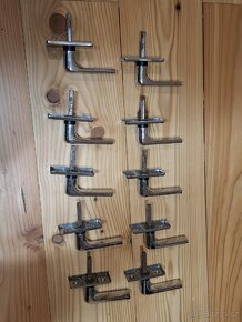 Puloliva, okenní klička - 4