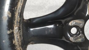 Zimní pneu + disk + puklice Renault Clio 4x100 ET 40 - 4