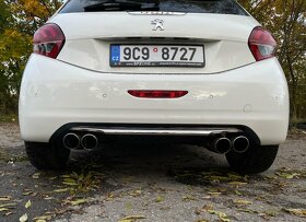 Peugeot 208GTi - 4