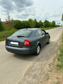 Škoda Octavia II 1.6 MPI - 4